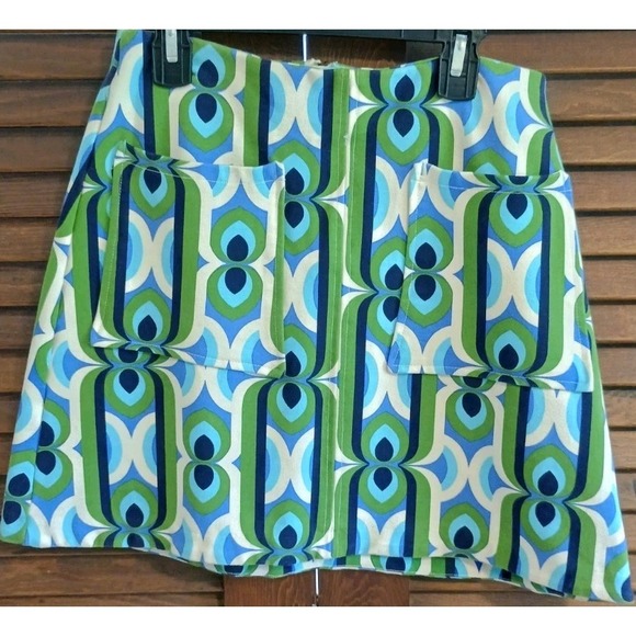 Maeve by Anthropologie Dresses & Skirts - Maeve by Anthropologie Geometric Print Mini Skirt with Front Pockets XS